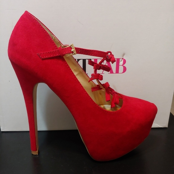 Just Fab red heels - Picture 4 of 4